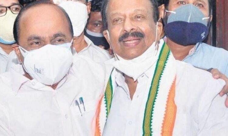 വീണ്ടും അറസ്റ്റ് നാടകം; സുധാകരനും സതീശനുമെതിരെ കേസ് 