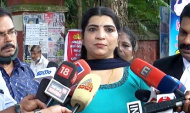 ഗൂഢാലോചനയ്ക്കു പിന്നില്‍ വന്‍ തിമിംഗലങ്ങൾ:സരിത എസ് നായർ