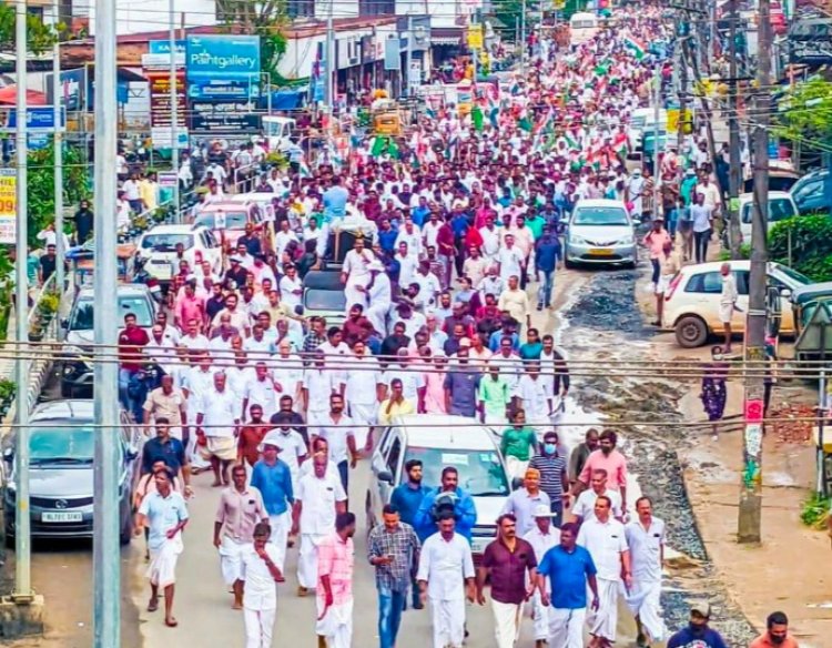 രാജ്യവ്യാപക പ്രതിഷേധം രാഹുൽ ഗാന്ധിയുടെ ഓഫീസ് അക്രമണത്തിൽ