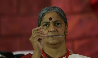 സിപിഐ ഇല്ല; ആനിരാജയ്ക്ക് പിന്തുണയുമായി കോണ്‍ഗ്രസ് 