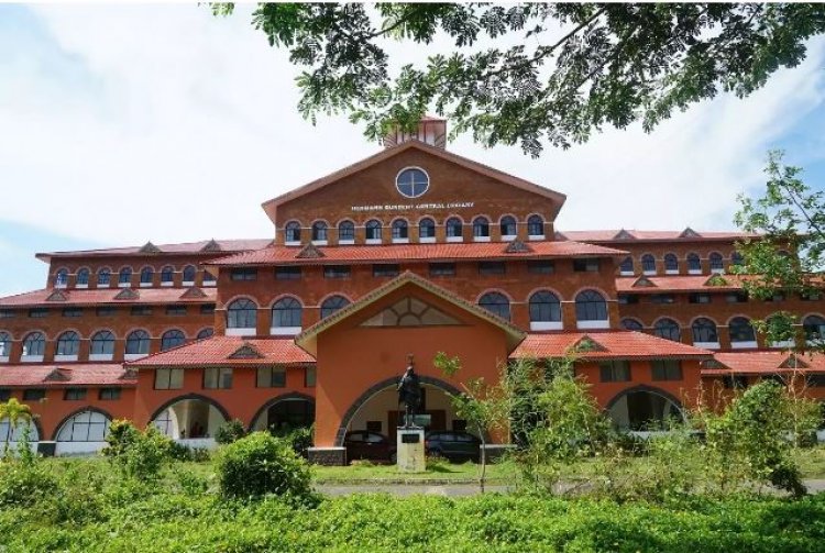 കണ്ണൂർ വിസി ചട്ടം ലംഘിച്ച് അനുവദിച്ച സ്വശ്രയ കോളേജിന് സർക്കാരിന്റെ പച്ചക്കൊടി
