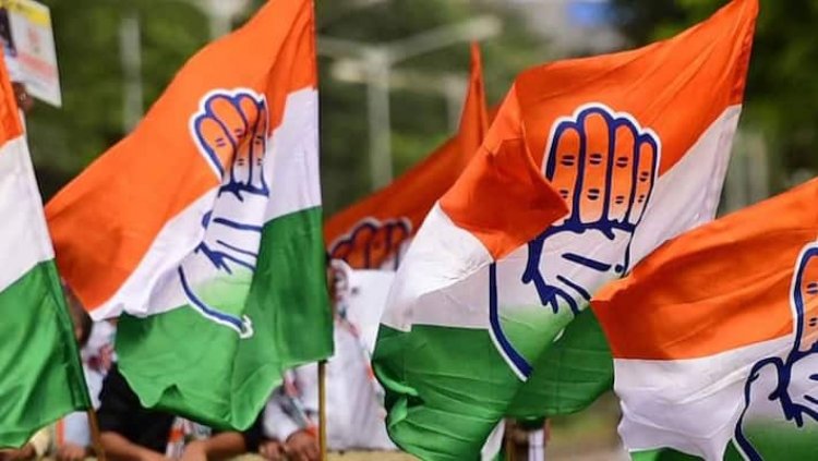 കോൺഗ്രസ് പ്രസിഡന്റ് തെരഞ്ഞെടുപ്പ് തർക്കമൊഴിയുന്നില്ല: വോട്ടർപട്ടിക പുറത്തുവിടൂവെന്ന് ഒരു പക്ഷം, വഴങ്ങാതെ നേതൃത്വം 