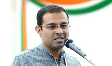 യുഡിഫ് സർക്കാരിന് വീണ്ടും പണിയായി നിയമന വിവാദം;  മന്ത്രി റോജി എം ജോണിന്റെ പേർസണൽ സ്റ്റാഫിന് ജമാഅത്തെ ഇസ്ലാമിയുമായി ബന്ധമെന്ന് പരാതി