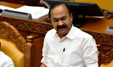 ഉമ്മൻ ചാണ്ടിയുടെ അനുഗ്രഹത്തോടെ സംസ്ഥാന ബജറ്റ് അവതരണം ആരംഭിച്ചു; മിഷൻ സമുദ്ര പദ്ധതിക്ക് 400 കോടി